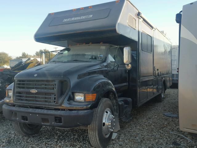 3FDNF65Y31MA38225 - 2001 FORD F650 SUPER BLACK photo 2