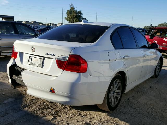 WBAVA37537NL10045 - 2007 BMW 328 I WHITE photo 4