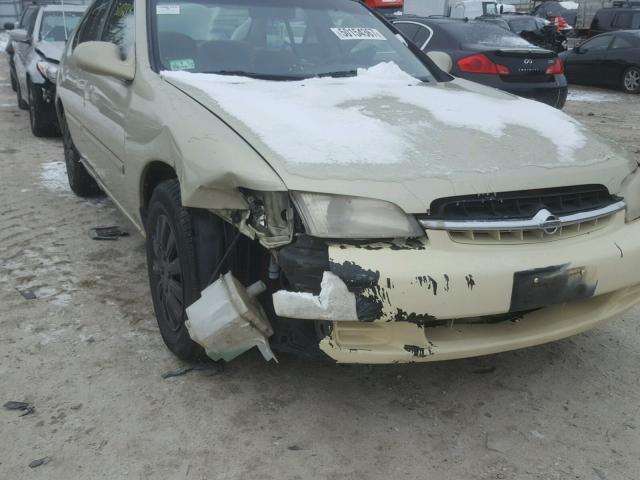 1N4DL01D4XC121283 - 1999 NISSAN ALTIMA XE BEIGE photo 9