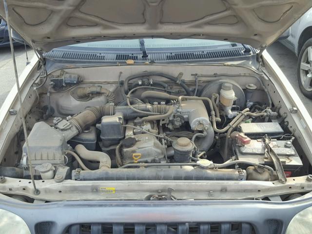 5TENL42N02Z113740 - 2002 TOYOTA TACOMA BEIGE photo 7