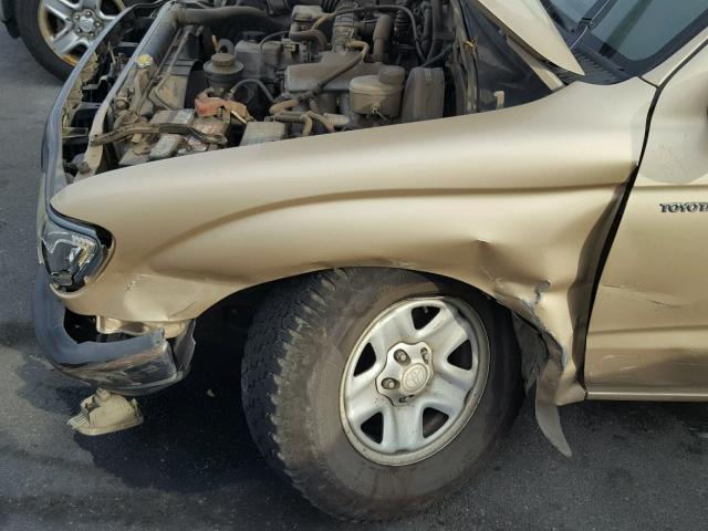 5TENL42N02Z113740 - 2002 TOYOTA TACOMA BEIGE photo 9