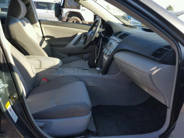 4T1BE46K27U558750 - 2007 TOYOTA CAMRY GRAY photo 5