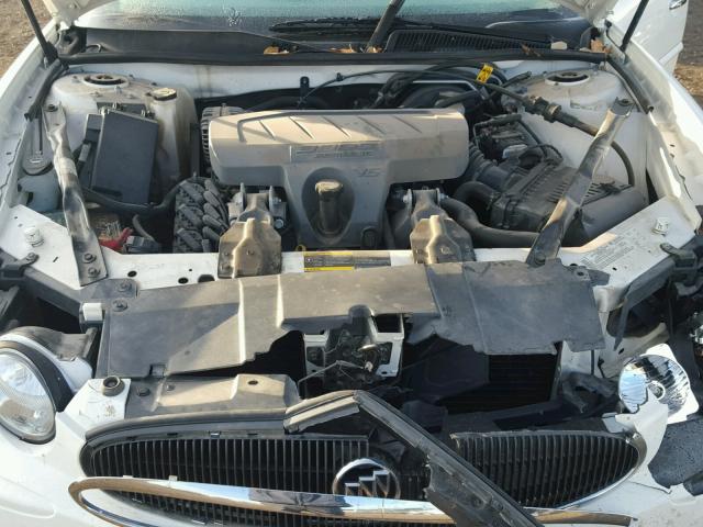 2G4WC552661140832 - 2006 BUICK LACROSSE C WHITE photo 7