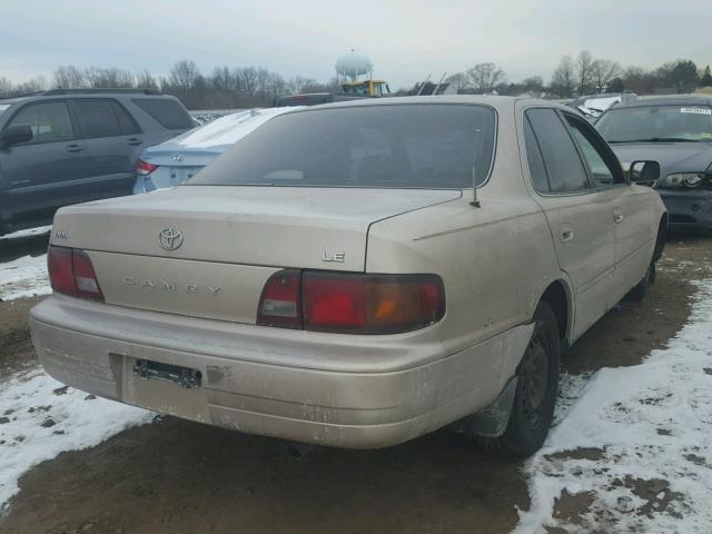 4T1BG12K9TU657624 - 1996 TOYOTA CAMRY DX TAN photo 4