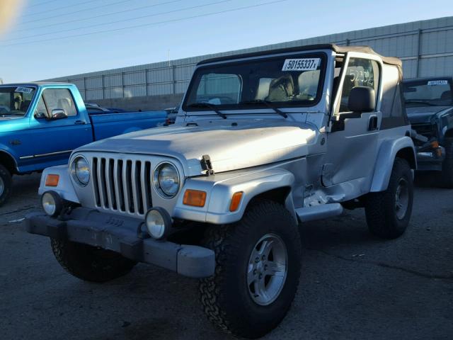 1J4FA39S45P369420 - 2005 JEEP WRANGLER X SILVER photo 2