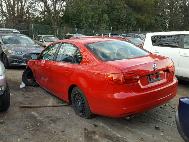 3VW2K7AJ0EM309214 - 2014 VOLKSWAGEN JETTA BASE RED photo 3
