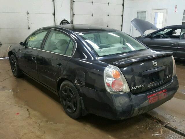 1N4AL11D02C708386 - 2002 NISSAN ALTIMA BAS BLACK photo 3