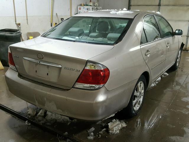 4T1BE30KX6U125775 - 2006 TOYOTA CAMRY LE ოქროსფერი ფოტო 4