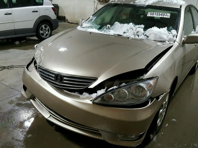 4T1BE30KX6U125775 - 2006 TOYOTA CAMRY LE GOLD photo 9