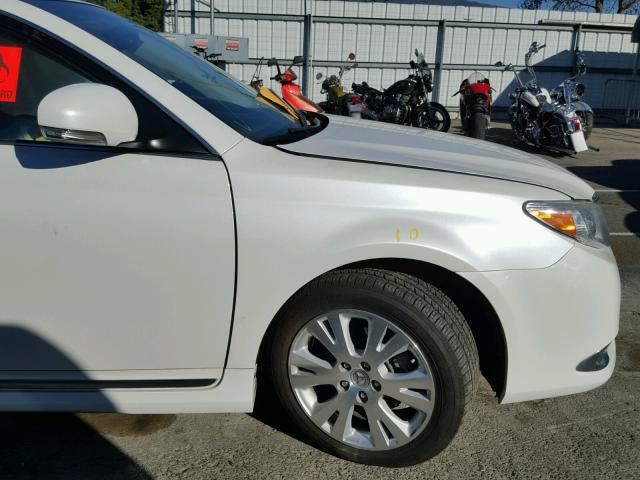 4T1BK3DB1BU378223 - 2011 TOYOTA AVALON BAS WHITE photo 10