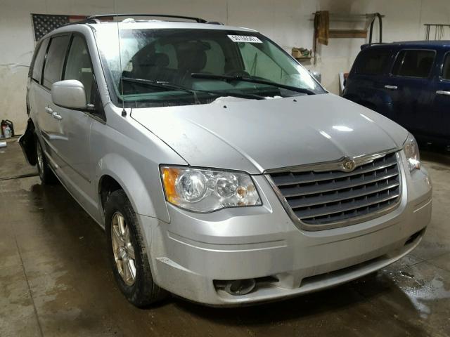 2A4RR5D19AR114979 - 2010 CHRYSLER TOWN & COU GRAY photo 1