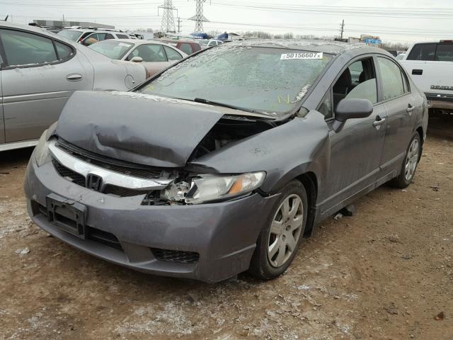 19XFA16509E048618 - 2009 HONDA CIVIC LX GRAY photo 2