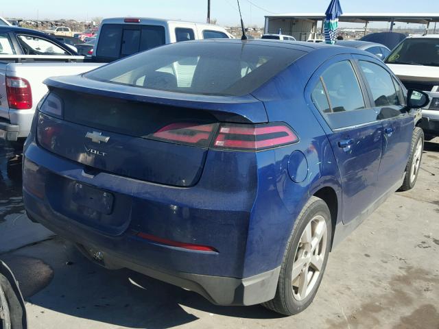 1G1RA6E42DU114933 - 2013 CHEVROLET VOLT BLUE photo 4