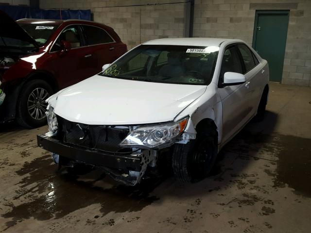 4T4BF1FK9CR190823 - 2012 TOYOTA CAMRY BASE WHITE photo 2