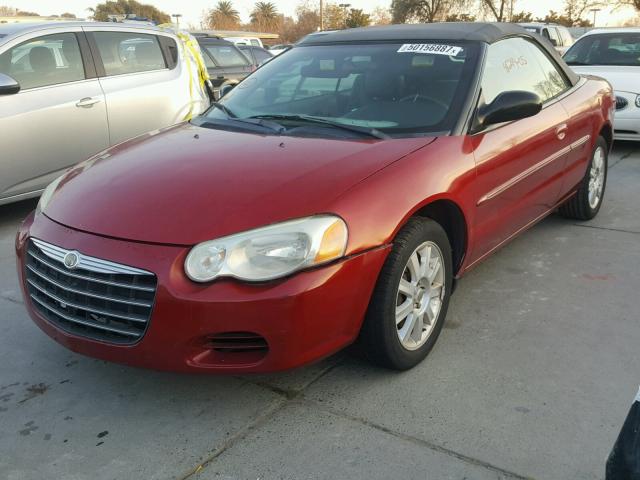 1C3EL75R75N652609 - 2005 CHRYSLER SEBRING GT RED photo 2