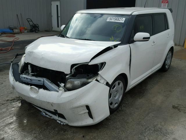 JTLZE4FE5CJ030181 - 2012 TOYOTA SCION XB WHITE photo 2