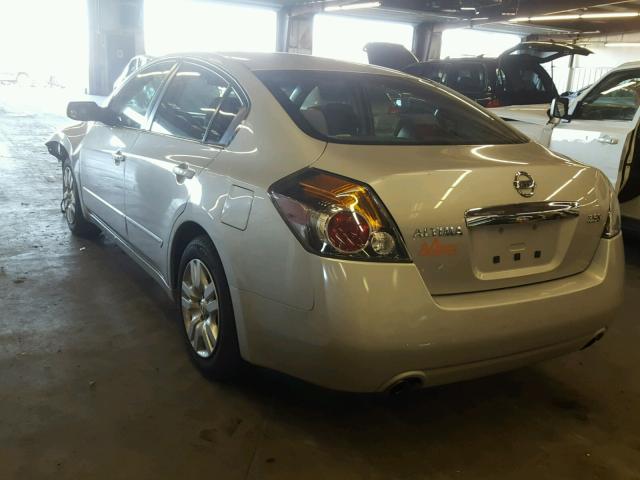 1N4AL2AP2BN417876 - 2011 NISSAN ALTIMA BAS SILVER photo 3