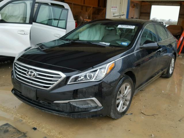 5NPE24AFXGH288567 - 2016 HYUNDAI SONATA SE BLACK photo 2