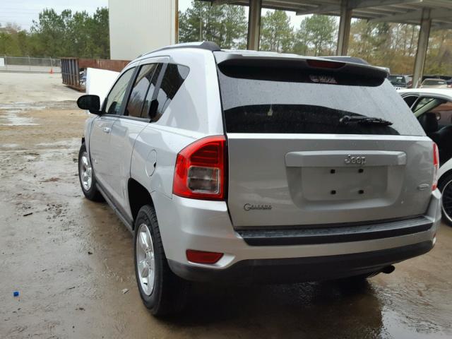 1C4NJCEAXDD140724 - 2013 JEEP COMPASS LA SILVER photo 3