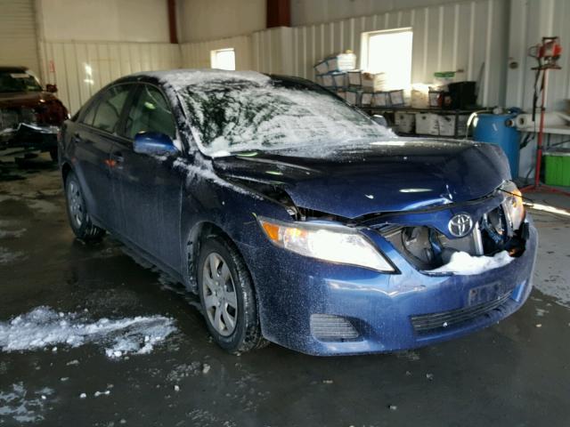 4T1BF3EK0BU764702 - 2011 TOYOTA CAMRY BASE BLUE photo 1