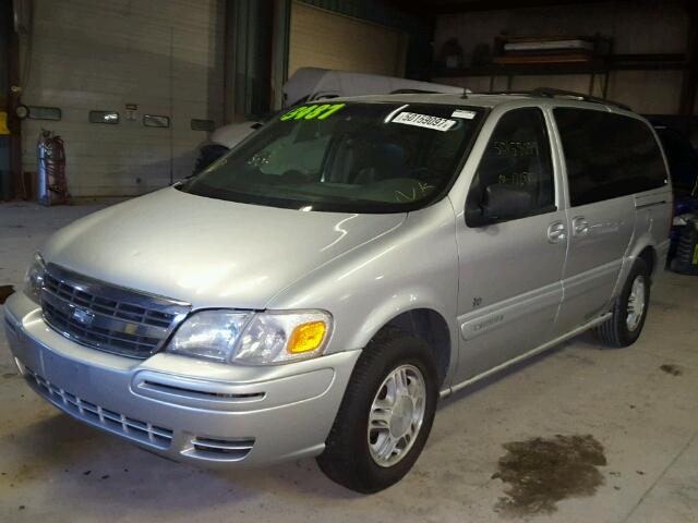 1GNDX13E12D145593 - 2002 CHEVROLET VENTURE LU SILVER photo 2