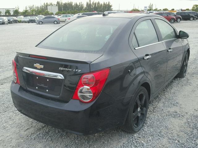 1G1JE5SH6D4232258 - 2013 CHEVROLET SONIC LTZ BLACK photo 4