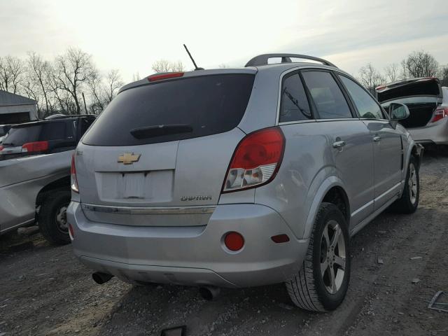 3GNAL3E56CS537140 - 2012 CHEVROLET CAPTIVA SP SILVER photo 4