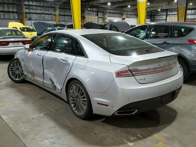 3LN6L2JK8DR814833 - 2013 LINCOLN MKZ SILVER photo 3