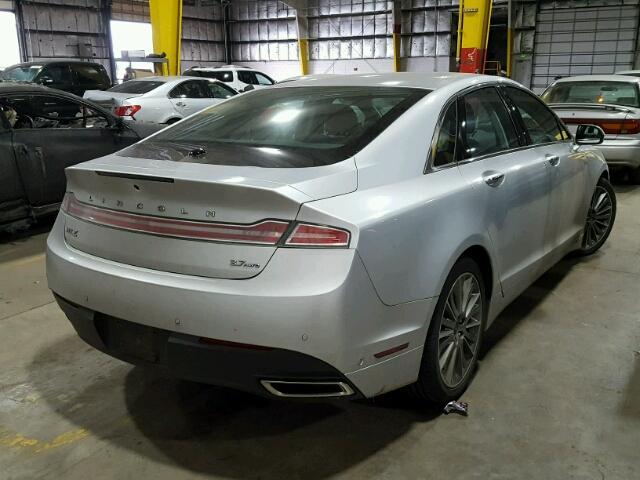 3LN6L2JK8DR814833 - 2013 LINCOLN MKZ SILVER photo 4