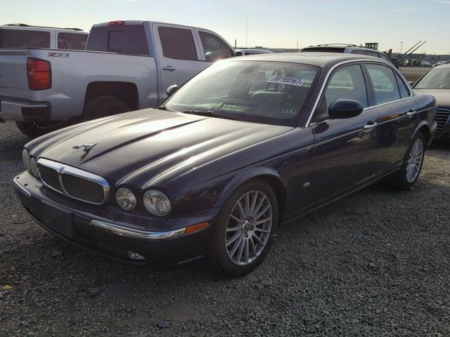 SAJWA71B46SH04767 - 2006 JAGUAR XJ8 BLUE photo 2