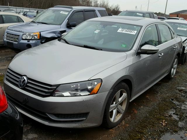 1VWBP7A38CC085109 - 2012 VOLKSWAGEN PASSAT SE SILVER photo 2