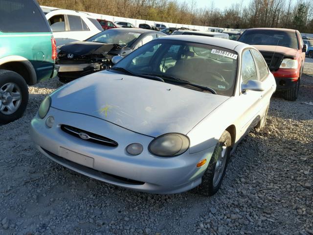 1FAFP53UXXG108456 - 1999 FORD TAURUS SE SILVER photo 2