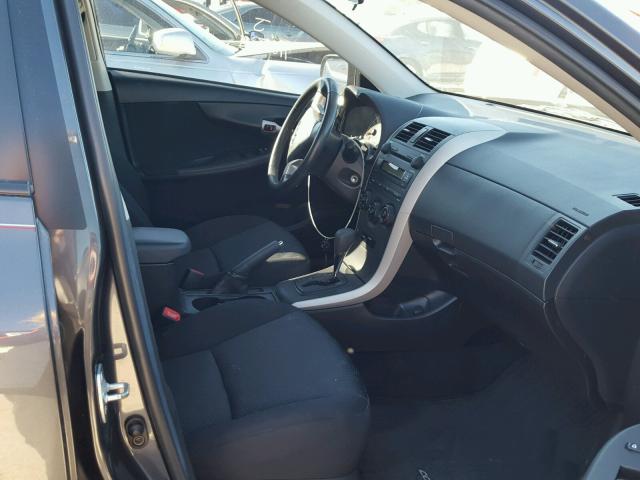 1NXBU40EX9Z039146 - 2009 TOYOTA COROLLA BA CHARCOAL photo 5