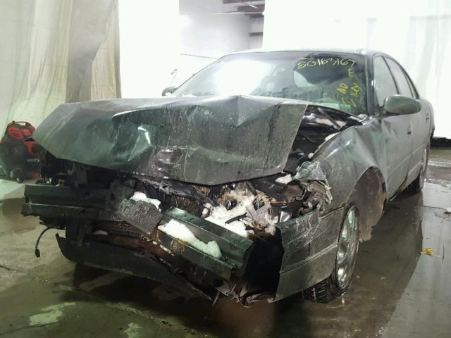 2G4WF5215W1576090 - 1998 BUICK REGAL GS BLACK photo 2