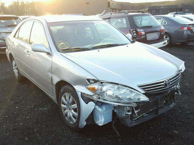 4T1BE30K25U039925 - 2005 TOYOTA CAMRY LE GRAY photo 1