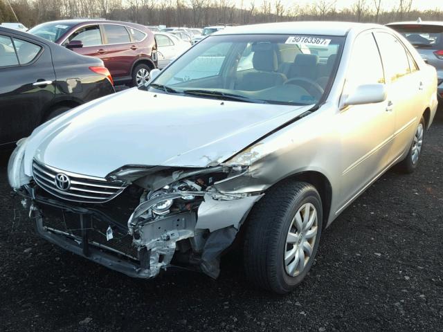 4T1BE30K25U039925 - 2005 TOYOTA CAMRY LE GRAY photo 2