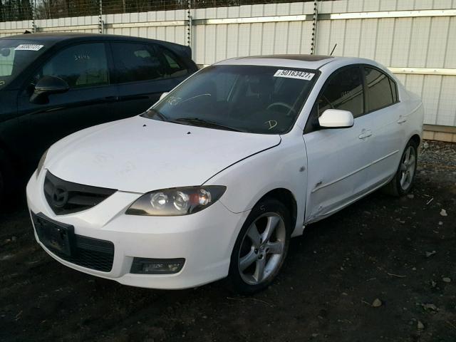 JM1BK323871764825 - 2007 MAZDA 3 S WHITE photo 2