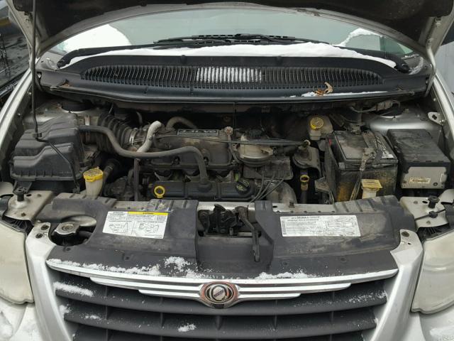 1A4GP44R56B568374 - 2006 CHRYSLER TOWN & COU SILVER photo 7