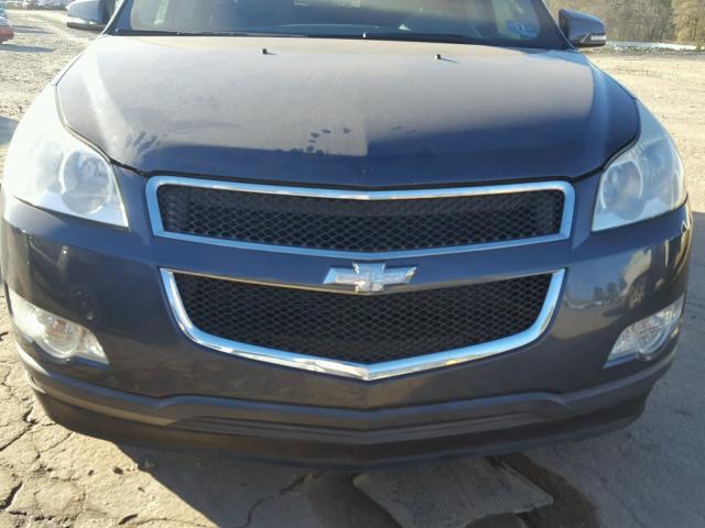 1GNEV23D79S103457 - 2009 CHEVROLET TRAVERSE L GRAY photo 9