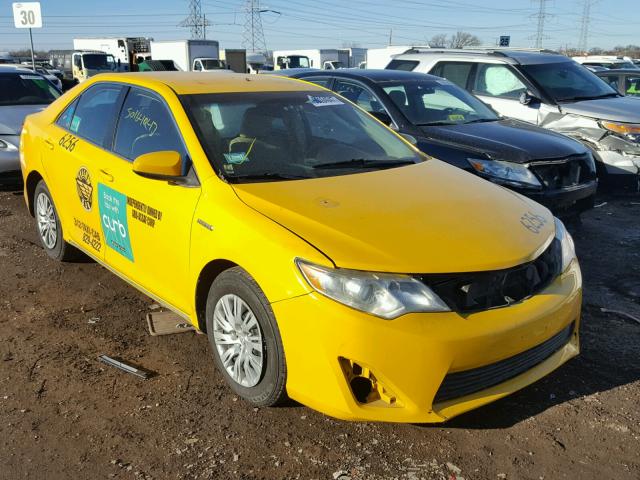 4T1BD1FK6EU127214 - 2014 TOYOTA CAMRY HYBR YELLOW photo 1