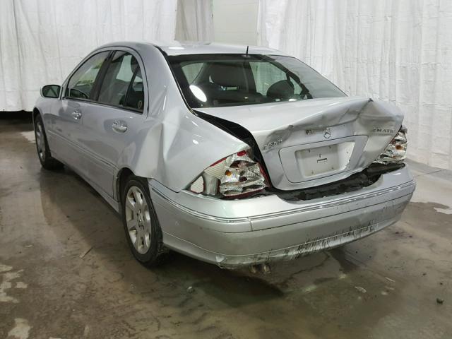 WDBRF87HX6F747366 - 2006 MERCEDES-BENZ C 350 4MAT SILVER photo 3