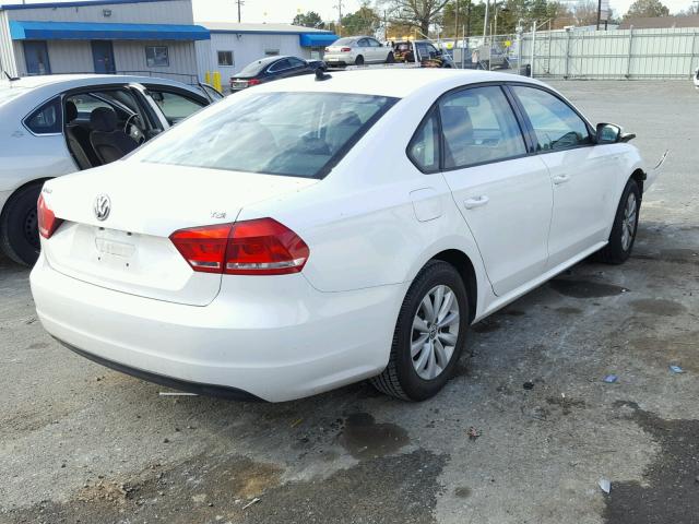 1VWAT7A32EC066291 - 2014 VOLKSWAGEN PASSAT S WHITE photo 4