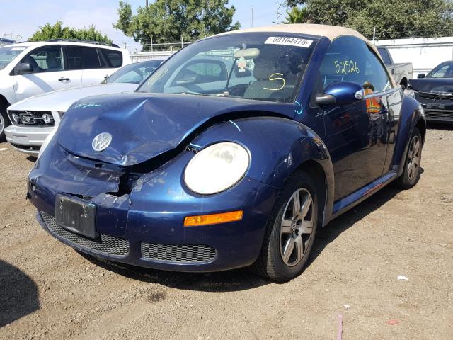 3VWRF31Y96M312543 - 2006 VOLKSWAGEN NEW BEETLE 蓝色 照片 2