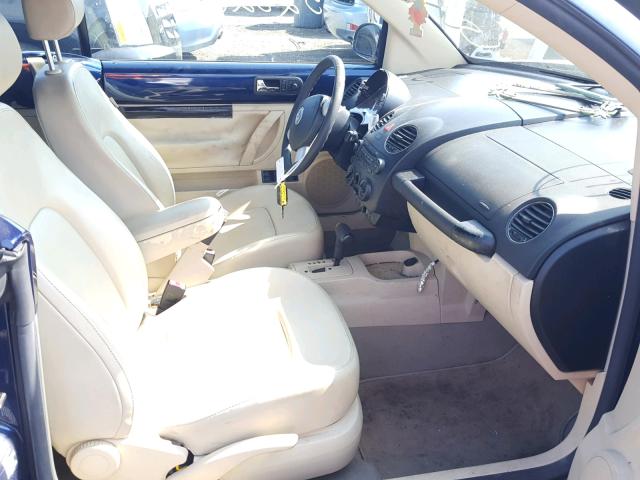 3VWRF31Y96M312543 - 2006 VOLKSWAGEN NEW BEETLE 蓝色 照片 5