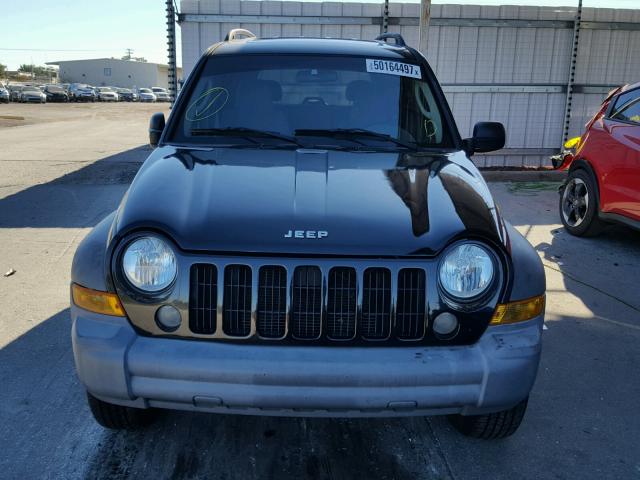 1J4GL48K95W715201 - 2005 JEEP LIBERTY SP BLACK photo 9