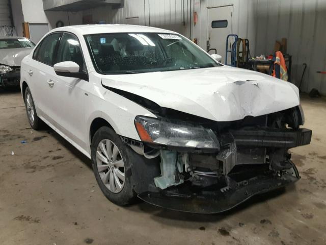 1VWAT7A35FC052984 - 2015 VOLKSWAGEN PASSAT S أبيض صورة 1