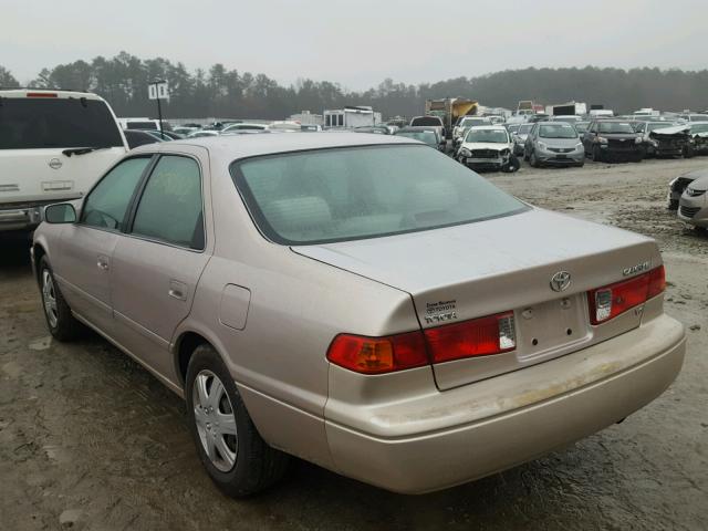 4T1BF28K2YU937764 - 2000 TOYOTA CAMRY LE GOLD photo 3