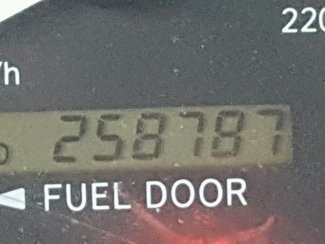 4T1BF28K2YU937764 - 2000 TOYOTA CAMRY LE 金色 照片 8