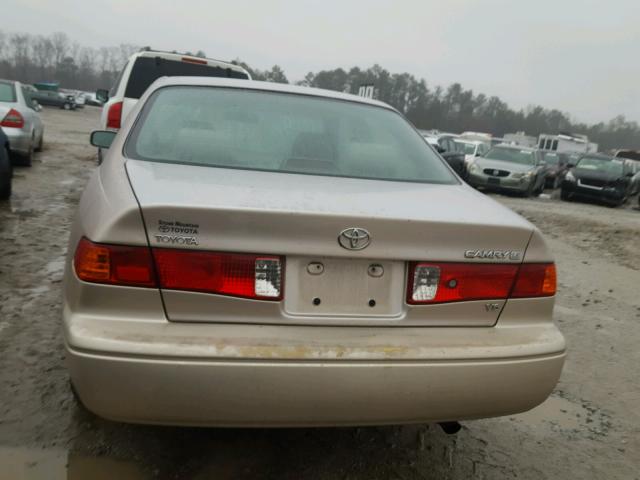 4T1BF28K2YU937764 - 2000 TOYOTA CAMRY LE GOLD photo 9