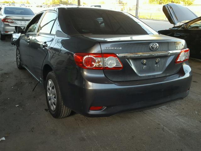 2T1BU4EE8BC744785 - 2011 TOYOTA COROLLA BA GRAY photo 3